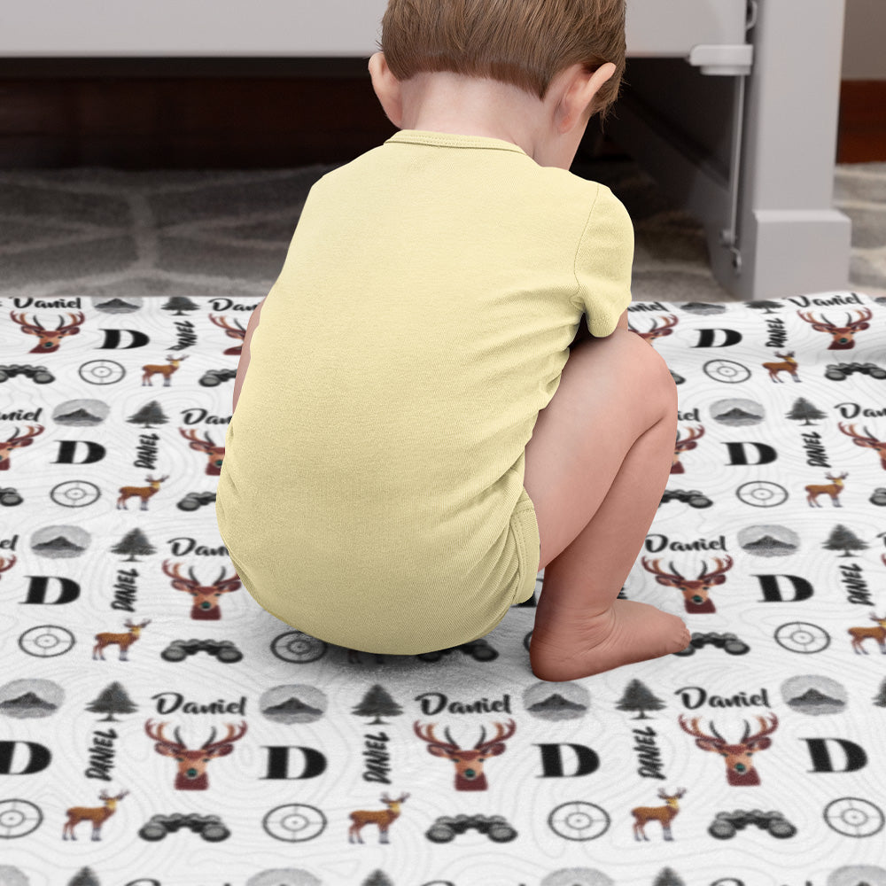 Adorable Deer-themed Fleece Baby Blanket